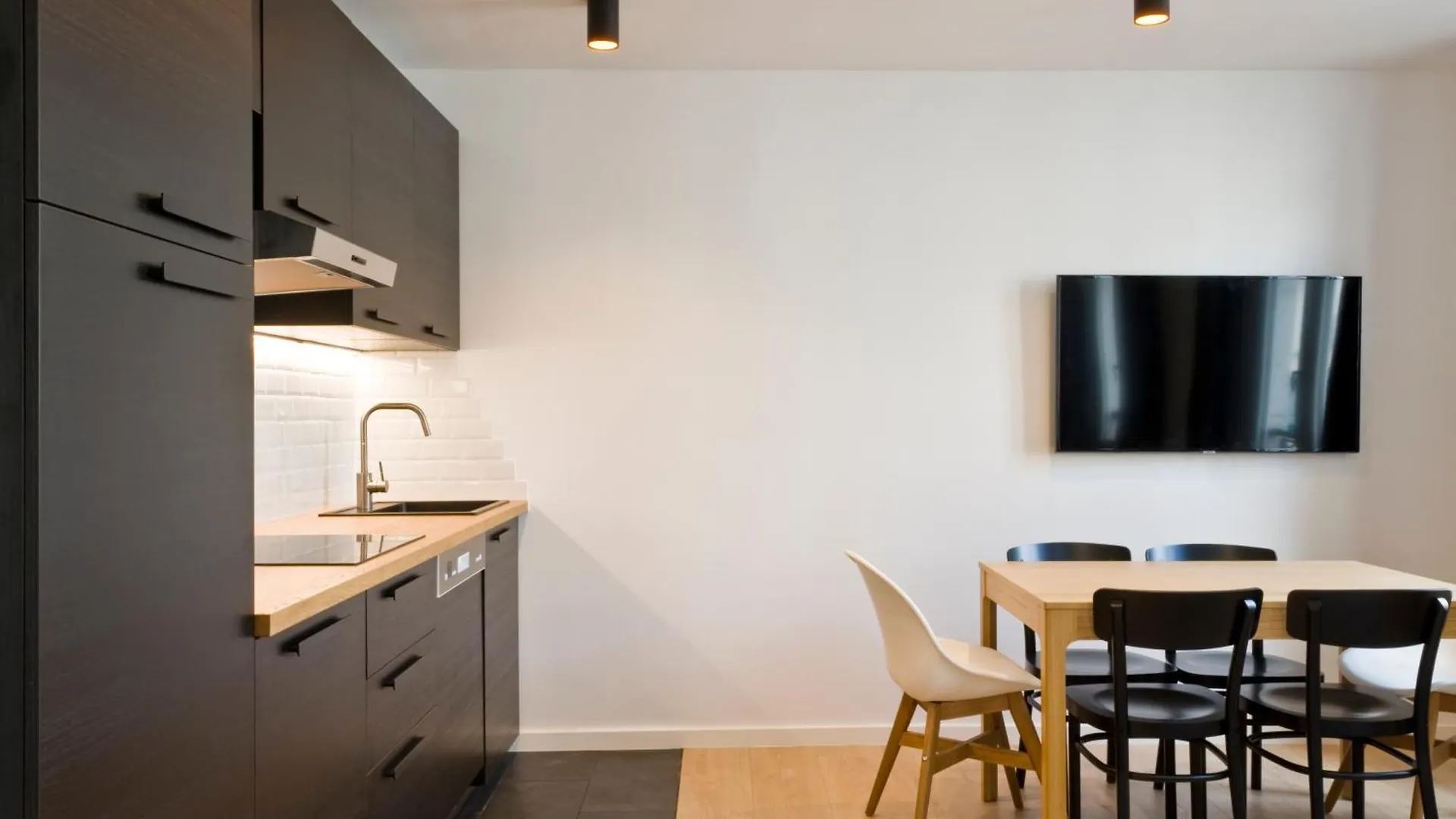 Pick A Flat's In Nation - Rue D'avron 아파트